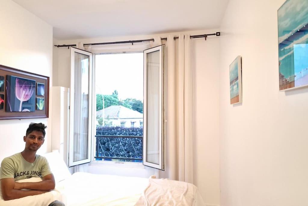 Paris Tourist Apartment, France Stains Exterior photo