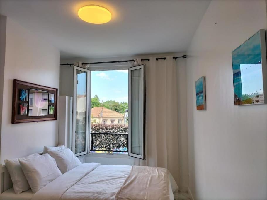 Paris Tourist Apartment, France Stains Exterior photo