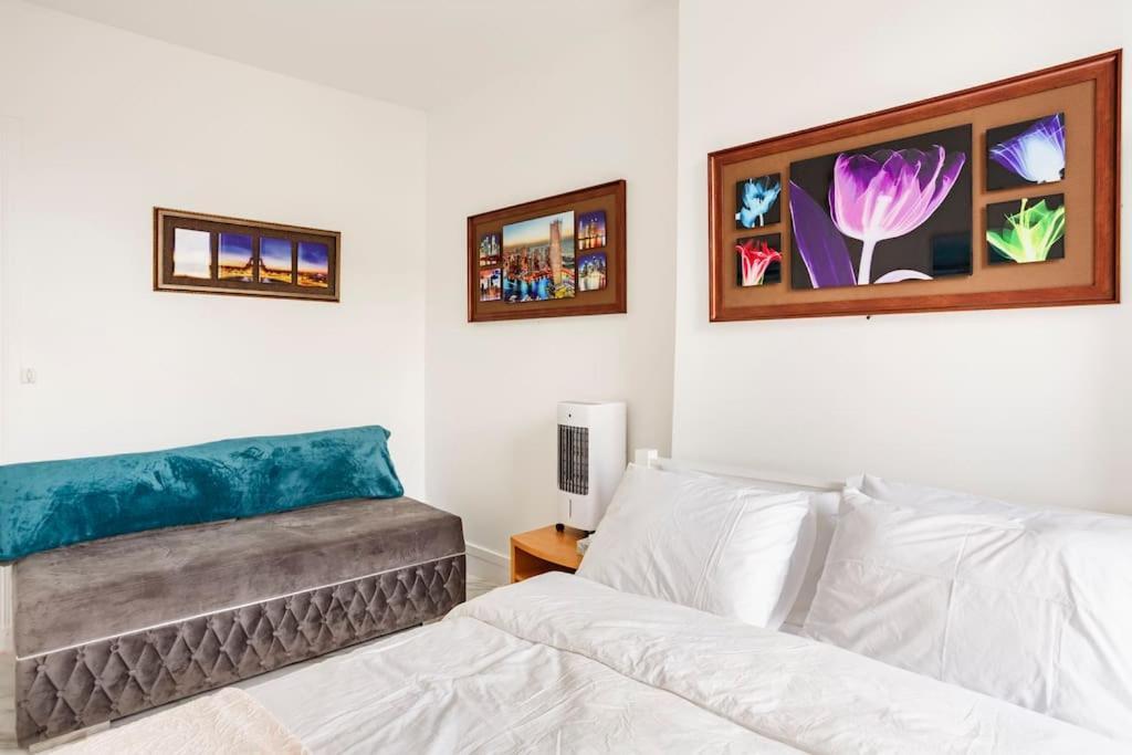 Paris Tourist Apartment, France Stains Exterior photo